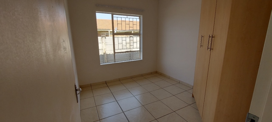 To Let 3 Bedroom Property for Rent in Roodewal Free State